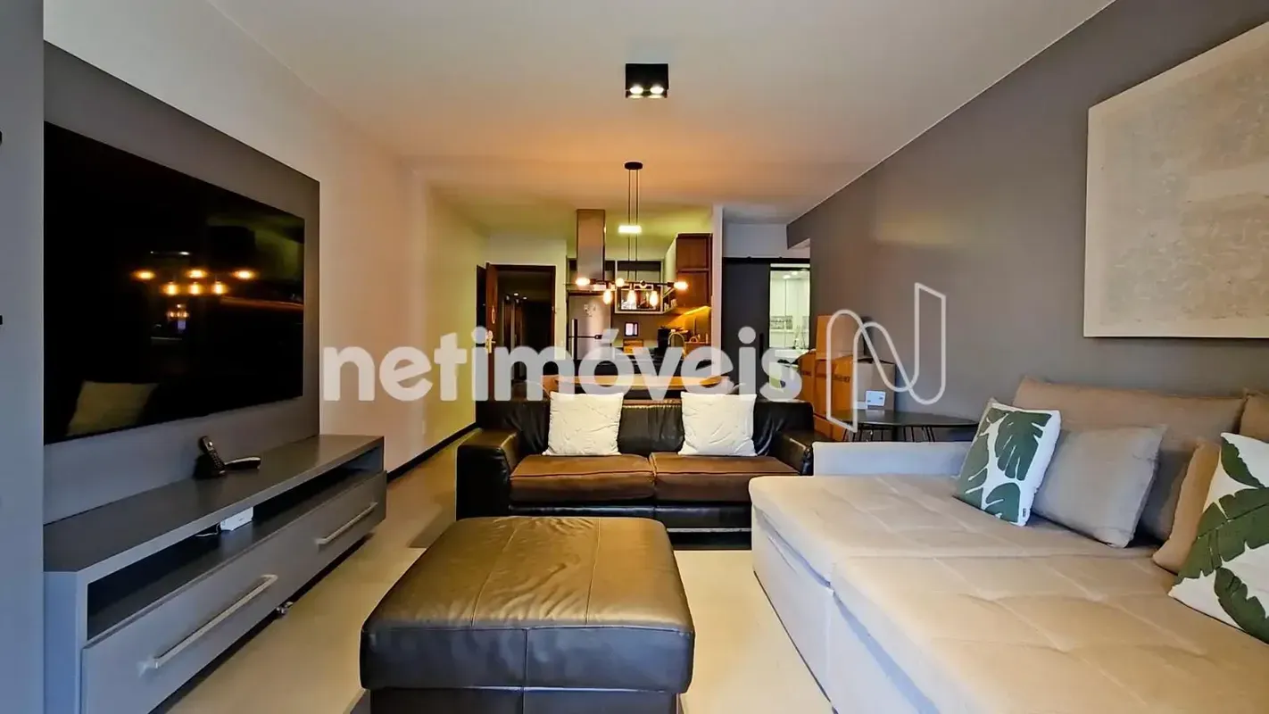  Vendo 2 Quartos com 96m², varanda, mobiliado, excelente rendimento no AirBnb e ...