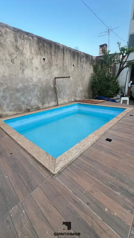 Sobrado com Piscina Aquecida, Energia Solar e Salão de Festas – QN 316 | Samamba...