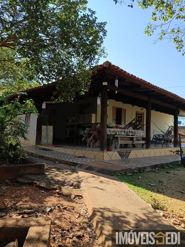 IMÓVEL DOS SONHOS PRA MORAR OU INVESTIR EM TRINDADE – GORua 36 QD 151 Lotes 11 e...