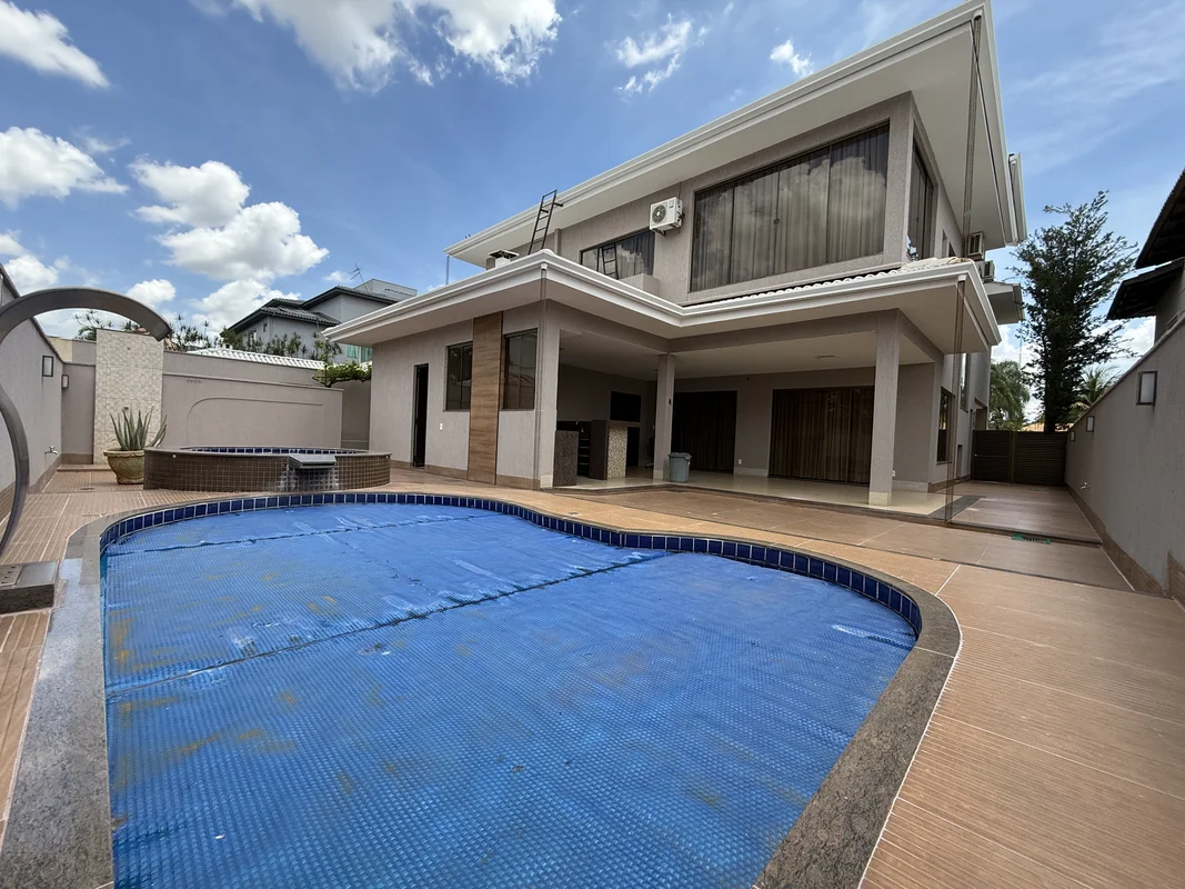 Sobrado Condomínio Granville, Goiânia Goiás, R$ 3.490.000,00, com 380 m² de área...