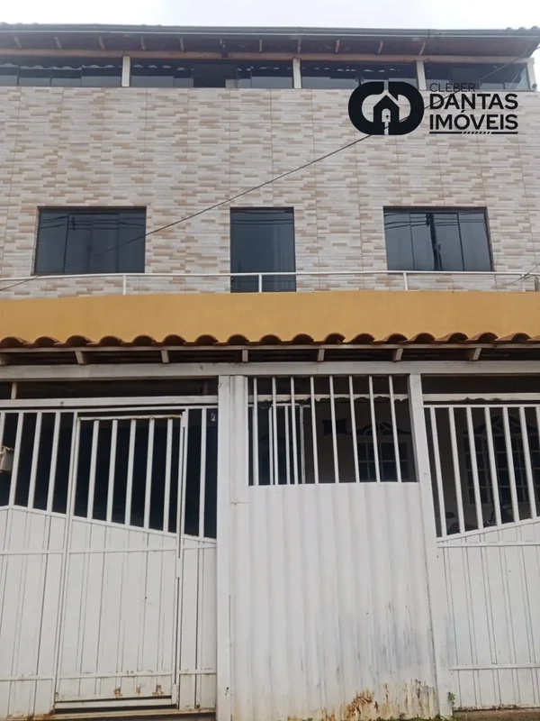 Cleber Dantas VENDE SOBRADOOPORTUNIDADE RARA NA AVENIDA P1 – QNP 10 SETOR P SUL-...