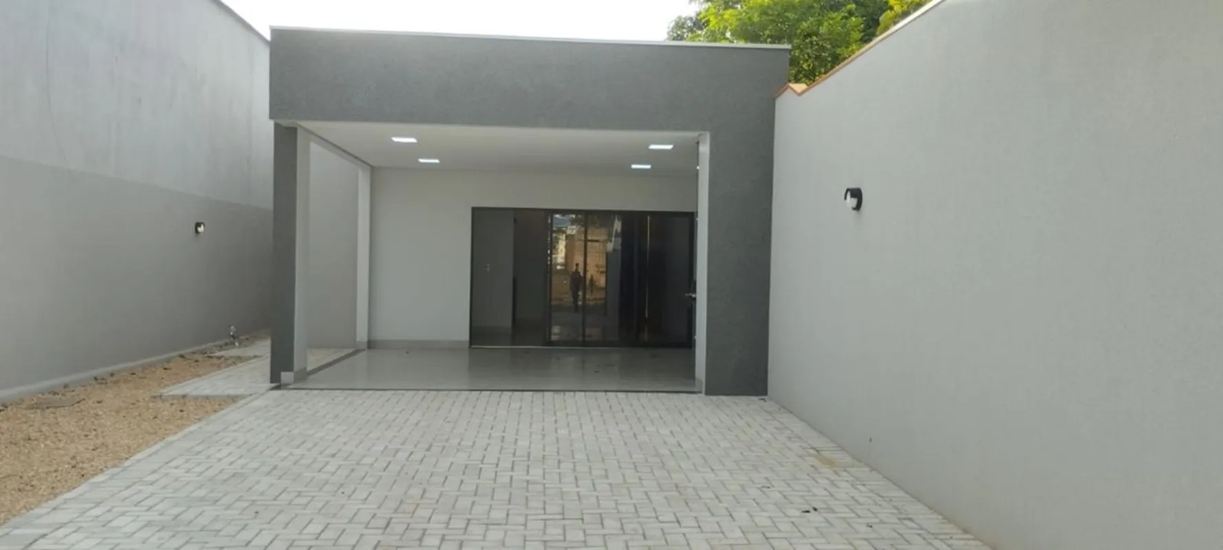 Terreno com 225 m²Área construída de 94,26 m²Cozinha integrada, trazendo mais am...
