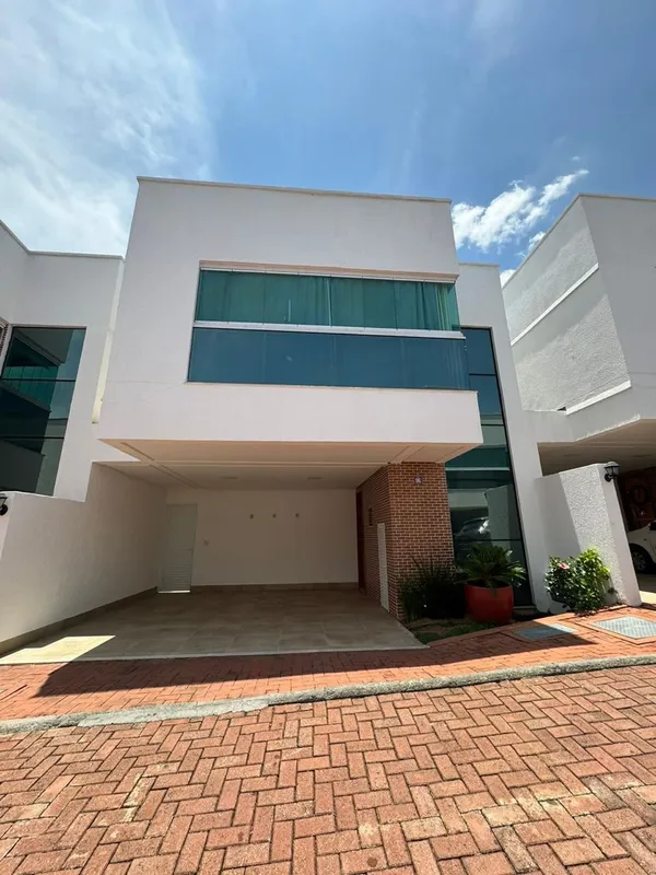 Gran Vitória | 155m² | 3 Suítes | 4 Banheiros | 2 Vagas | Completo em Armários |...