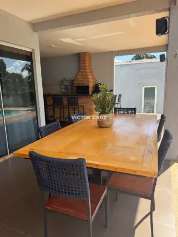 Victor Cruz Negócios Imobiliários LTDA aluga:SMPW Quadra 13 Conjunto 3, Park Way...