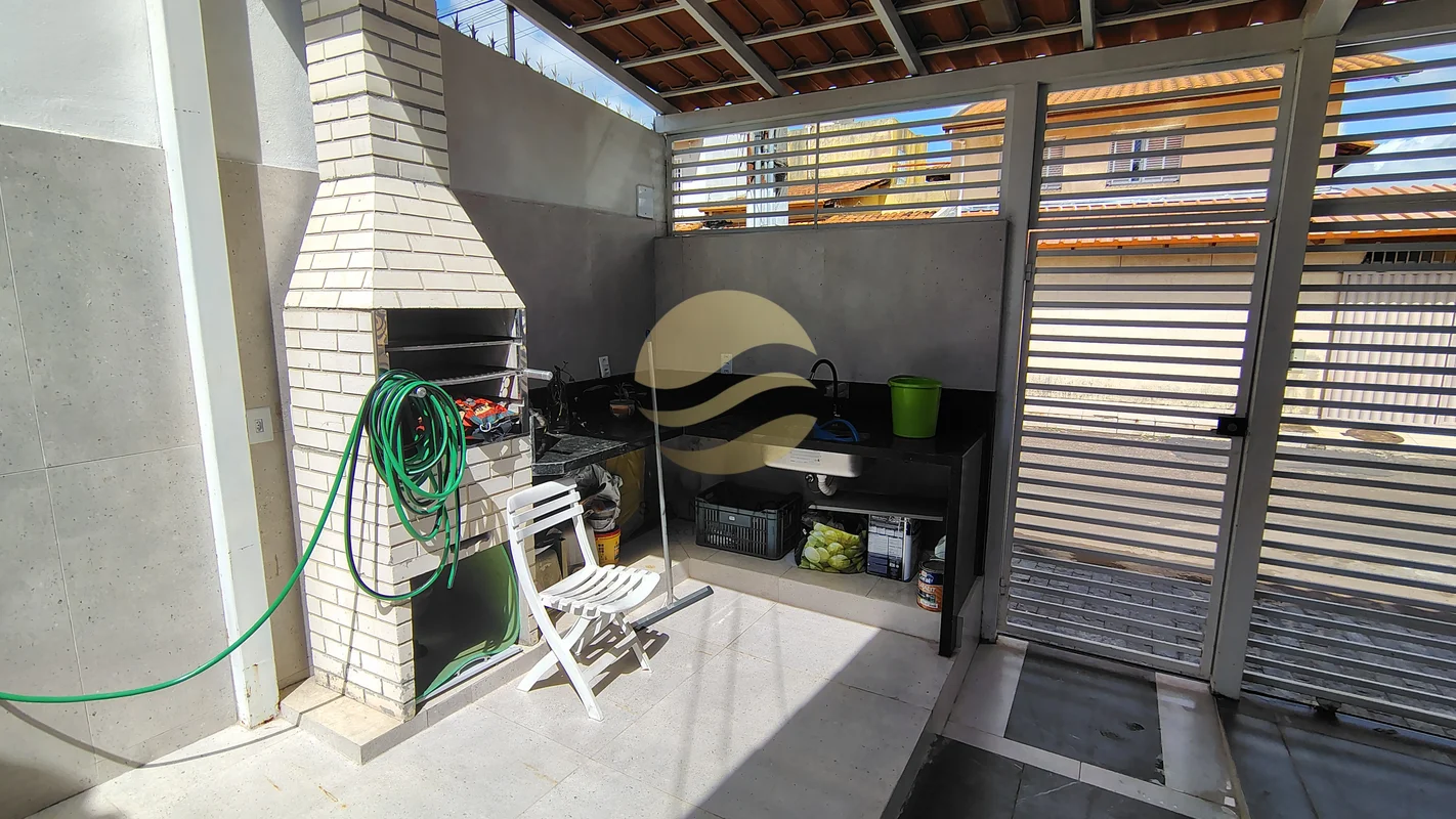 Descubra seu novo lar na SRE/S Quadra 10 Bloco G, no bairro Cruzeiro Velho-DF, p...