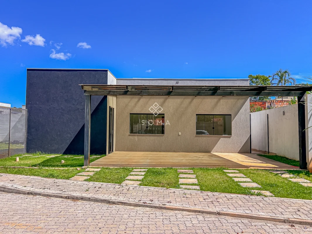 ESPECIFICAÇÕES DA CASA:- 326 m²- Sala ampla - cozinha com bancada em granito- Su...