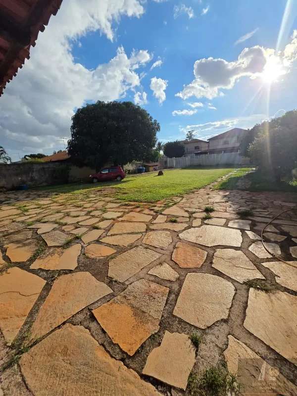 Rua 10, lote plano, pronto para construir, condomínio lindo com duas saídas.Exce...