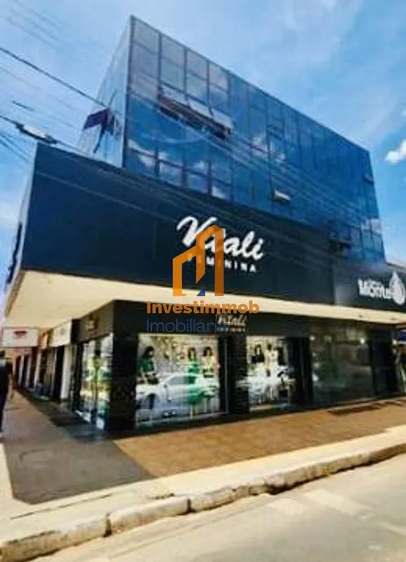 Investimmob Imobiliária aluga:Excelente sala comercial com wc social 25M².Situad...