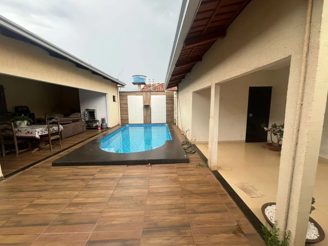 Casa à venda na 504 Norte. Conforto, lazer e espaço!Excelente oportunidade para ...