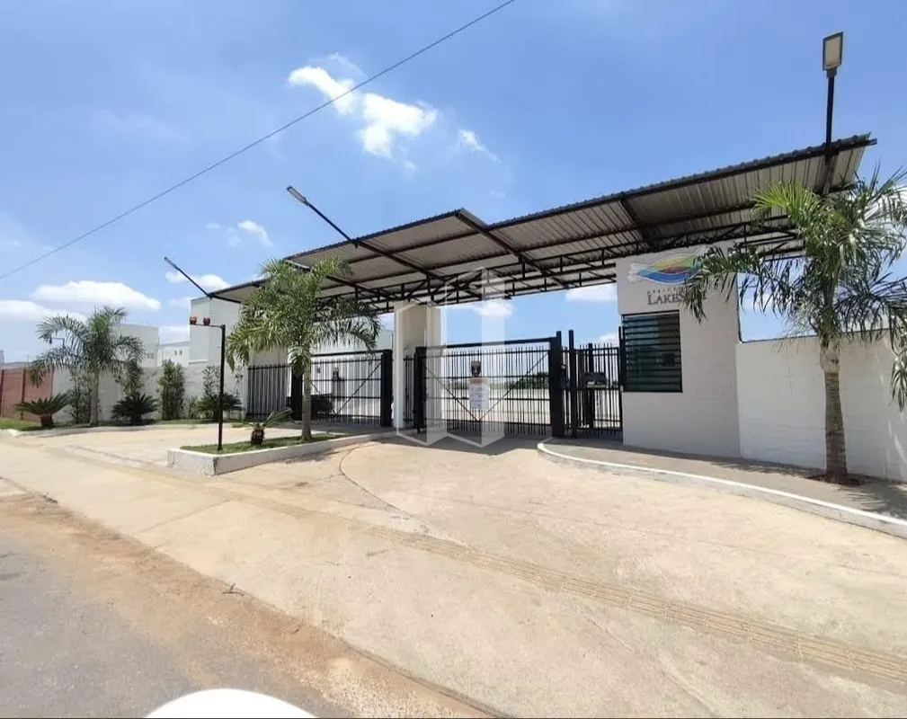 3 quartos, sendo 1 suite 2 banheiros Sala de tv Cozinha com sala de jantar integ...