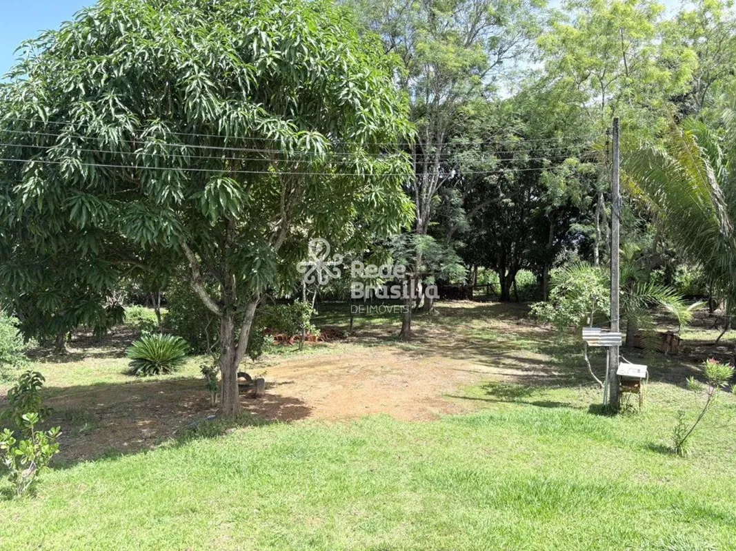 Excelente oportunidade para investimento, moradia e ou terra para produçãoA chác...