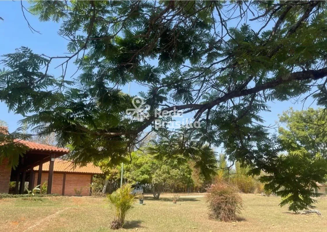 Vendo Lote na Quadra 28, em excelente condomínio em formação, com imensa área ve...