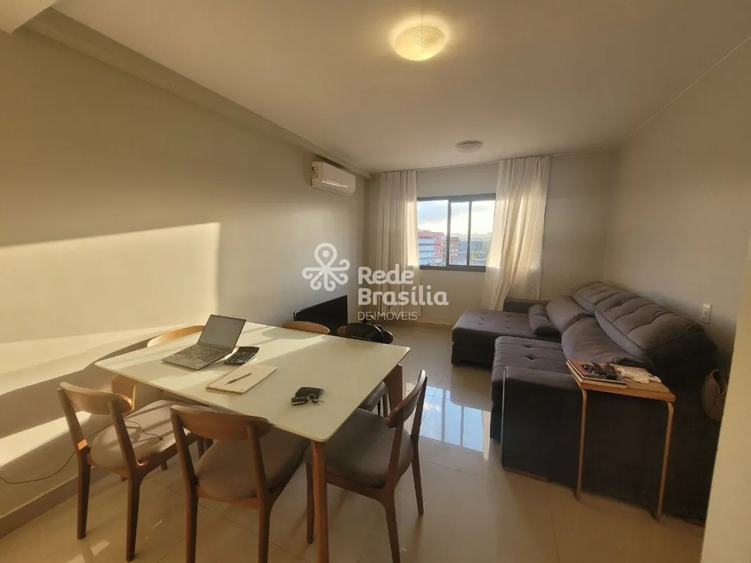 APARTAMENTO ESPAÇOSO E BEM ILUMINADO !!!!com uma excelente localização 3 quartos...