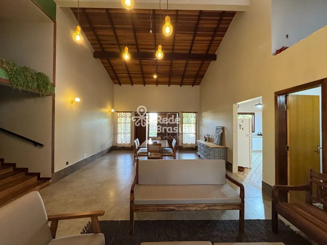 Casa rústica à venda na SMPW quadra 17, conjunto 15, em condomínio com estilo ca...