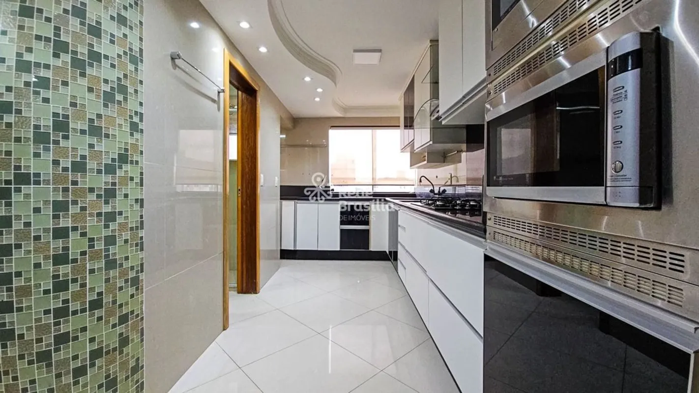 Descubra o Luxo e Conforto em uma Cobertura Duplex de 5 Quartos!Imagine viver em...