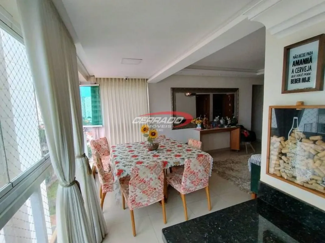 Apartamento com 4 suítes, posição nascente, montado em armários, piso no porcela...