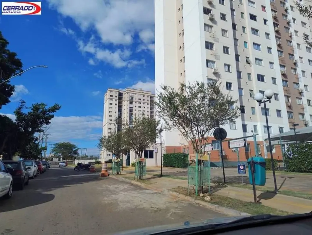 Lote com 360 m², ótima localização. Maiores informações: 9 9 6 2 0 - 7 0 0 7 (Re...