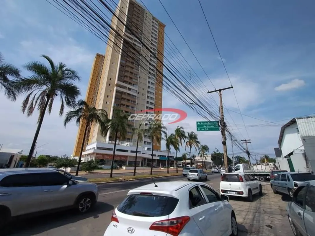 Galpão comercial com sala e 2 banheiros, com área construída de 135 m², ótima lo...