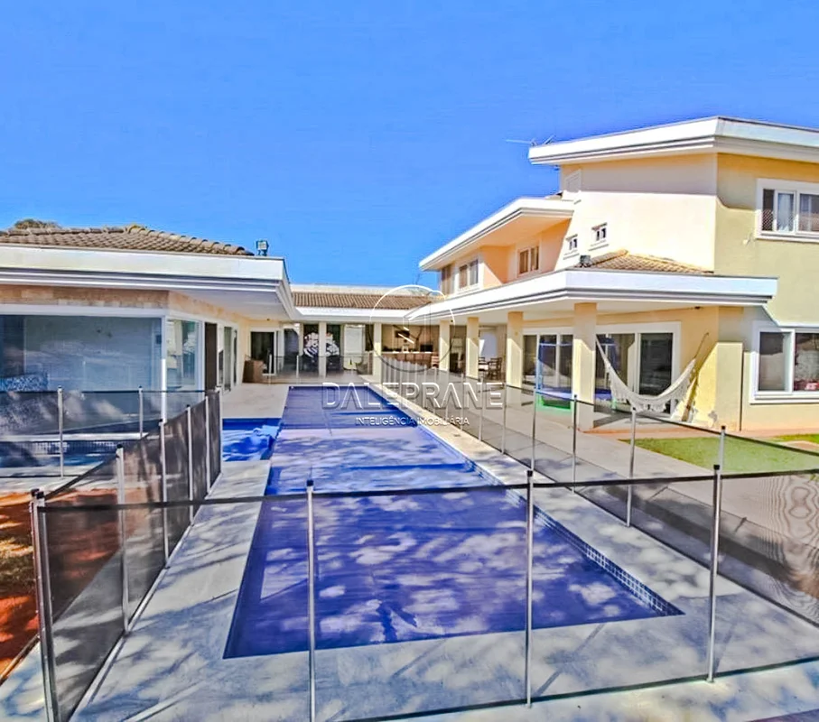 Casa Moderna e Sofisticada à Venda – Quadra 13 | Conforto, Tecnologia e Qualidad...