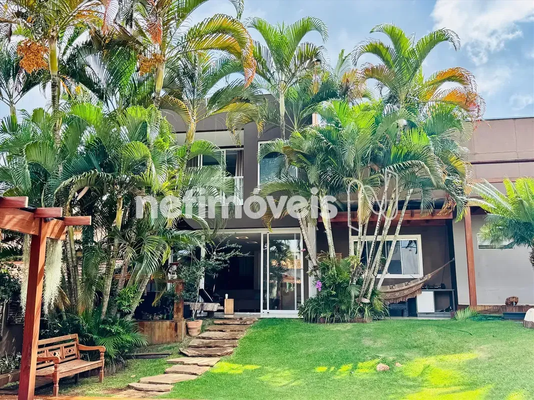 Ville de Montagne | Jardim Botânico Casa com excelente área externa, muito verde...