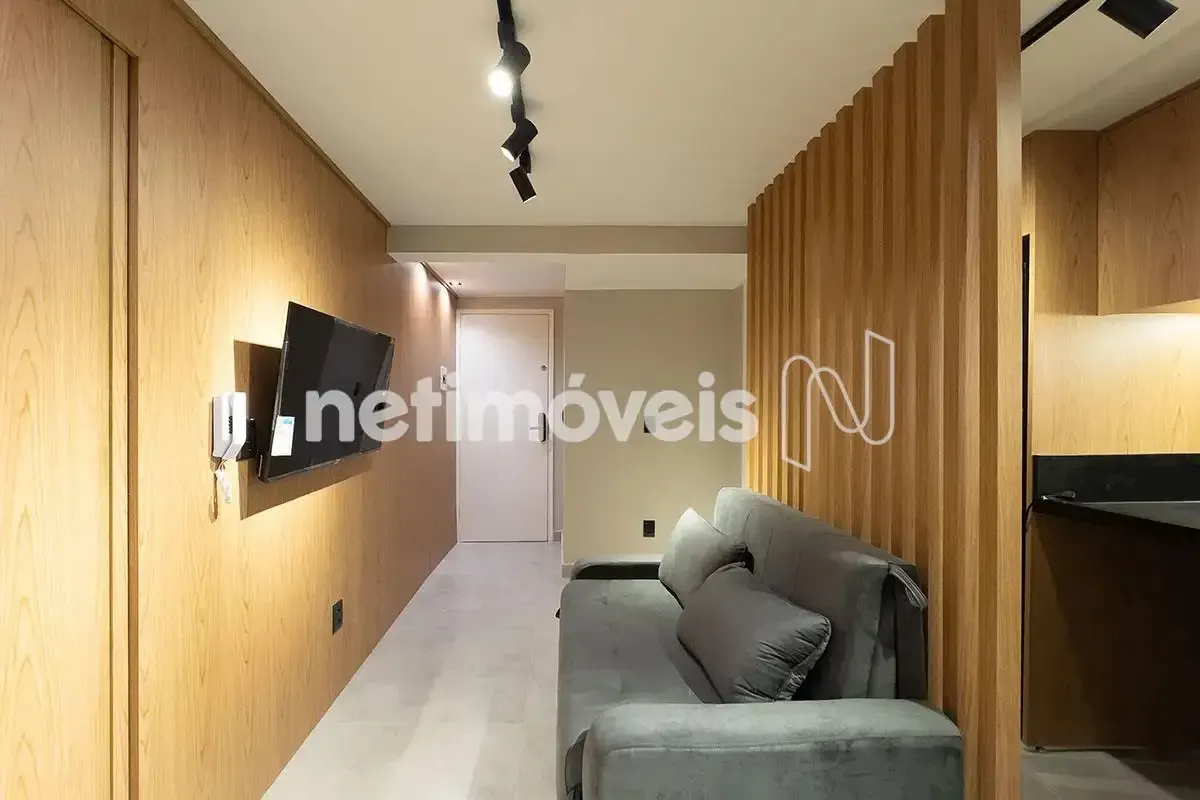APARTAMENTO 1 QUARTO REFORMADO NA ASA NORTEA 714/715 da Asa Norte oferece locali...