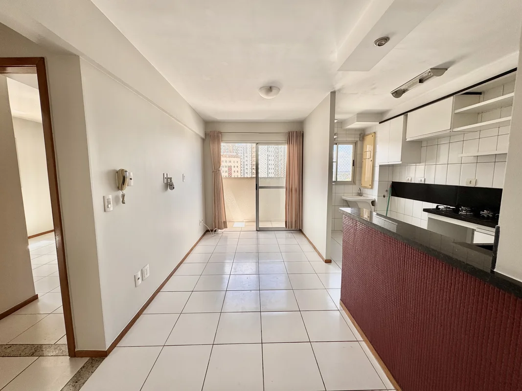 EXCELENTE OPORTUNIDADE NO CONDOMÍNIO PIAZZA DI SPAGNA!!!São 58m² bem distribuído...