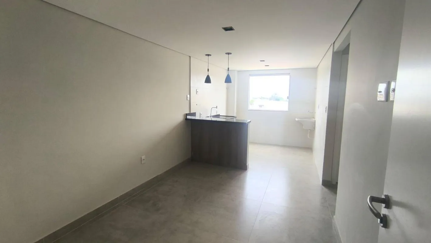 C?d. 00419.066Ed. Simonides PR?DIO NOVO, RECEM LAN?ADO COM TODAS AS UNIDADES SEN...