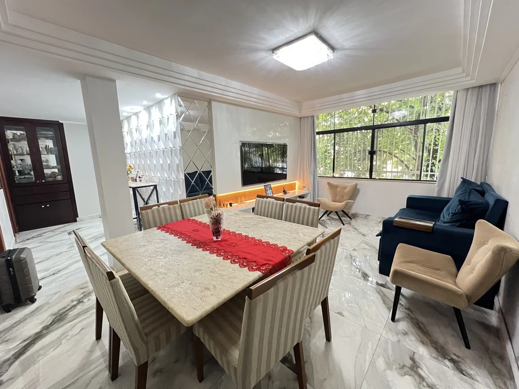 Ótimo apartamento 100% reformado Planta original de 3 quartos porém transformado...