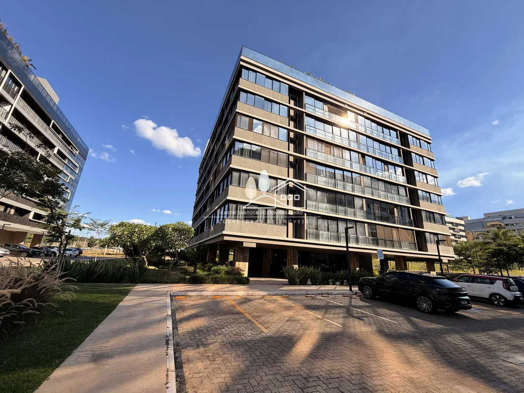 Oportunidade no Setor NoroesteSQNW 103Este apartamento de 4 quartos sendo 04 sui...