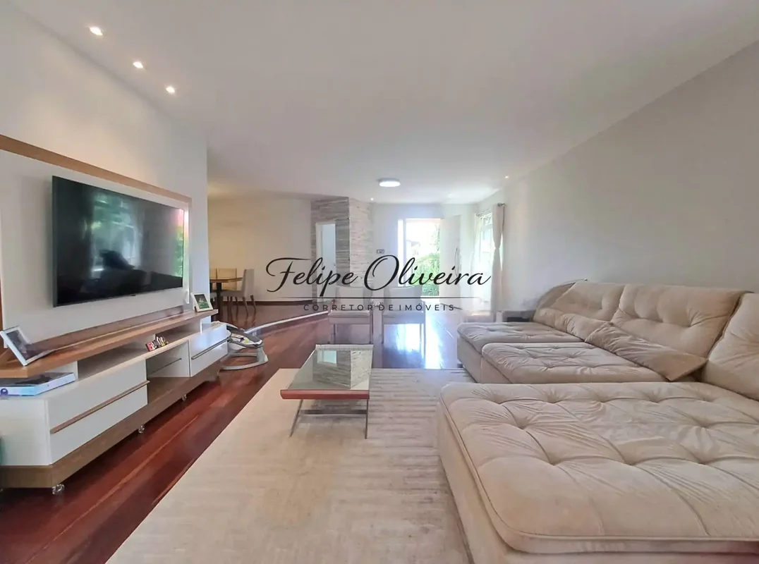SHIS QI 23 - NOVIDADE!!! Excelente opção de casa no Lago Sul!No melhor estilo co...