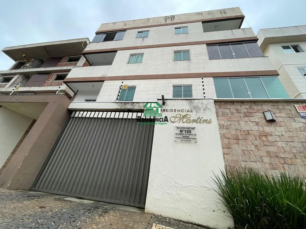 Apartamento em Residencial Martins, Bairro Cidade Universitária, próximo a Uniev...