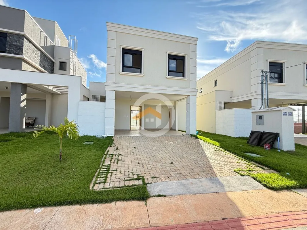 Sobrado, 4 Quartos sendo 3 Suítes - Jardins LyonCom 4 Dormitórios, sendo 3 suíte...