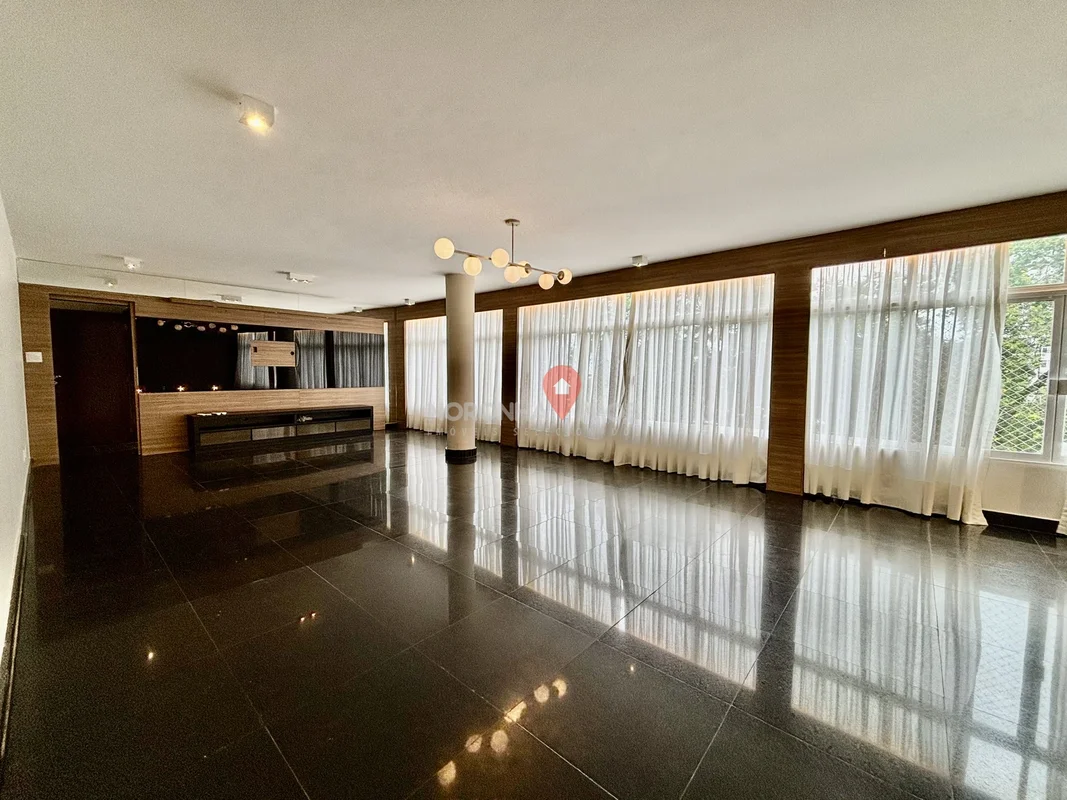 Aluguel - Apartamento reformado na Asa Sul – Quadra 305, com excelente aproveita...