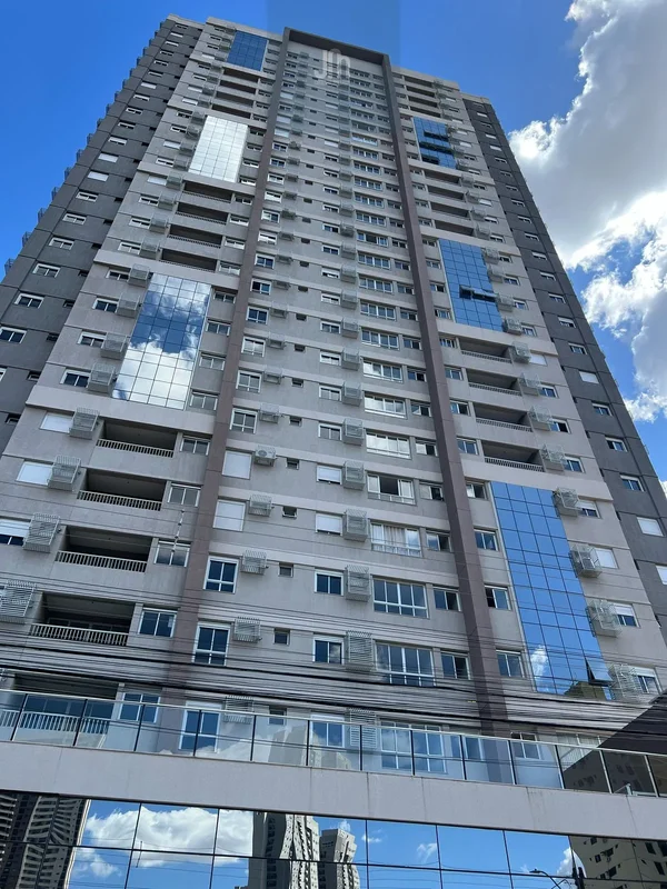 Lindo apartamento mobiliado, localizado em uma excelente região. O apartamento e...