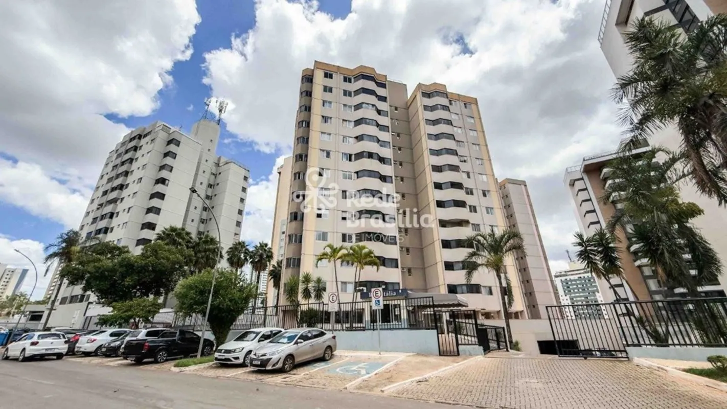 Apartamento nascente, bem ventilado e com excelente iluminação natural, localiza...