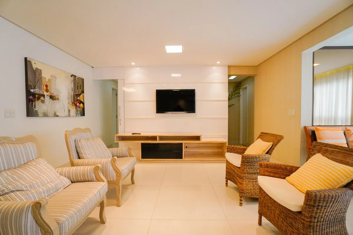 Apartamento Mobiliado â?? SofisticaÃ§Ã£o, Conforto e Lazer Completo!Excelente ap...