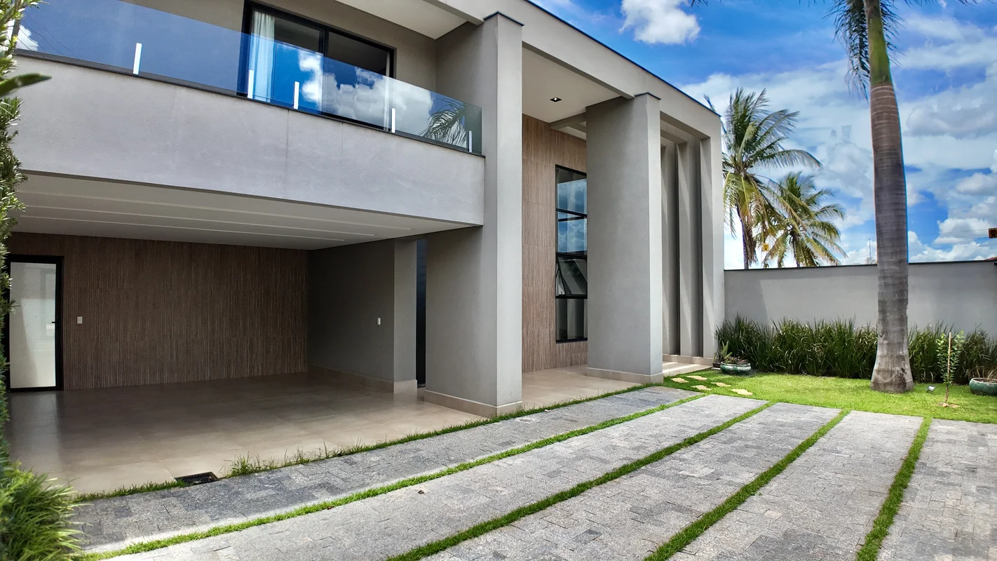 Casa 5 suítes LindíssimaExcelente oportunidade em uma das melhores ruas de Vicen...