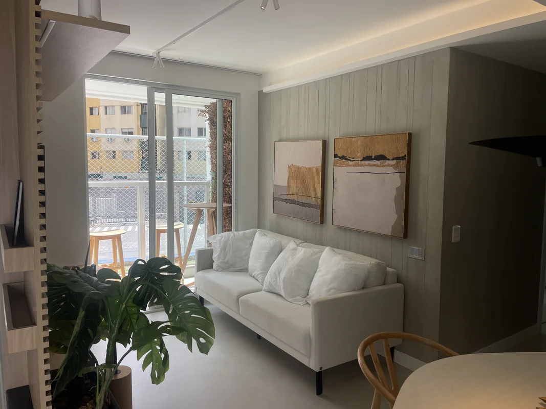 Explore o luminoso Apartamento de 73m² no Lumi Tower Residences!!!Com 3 dormitór...