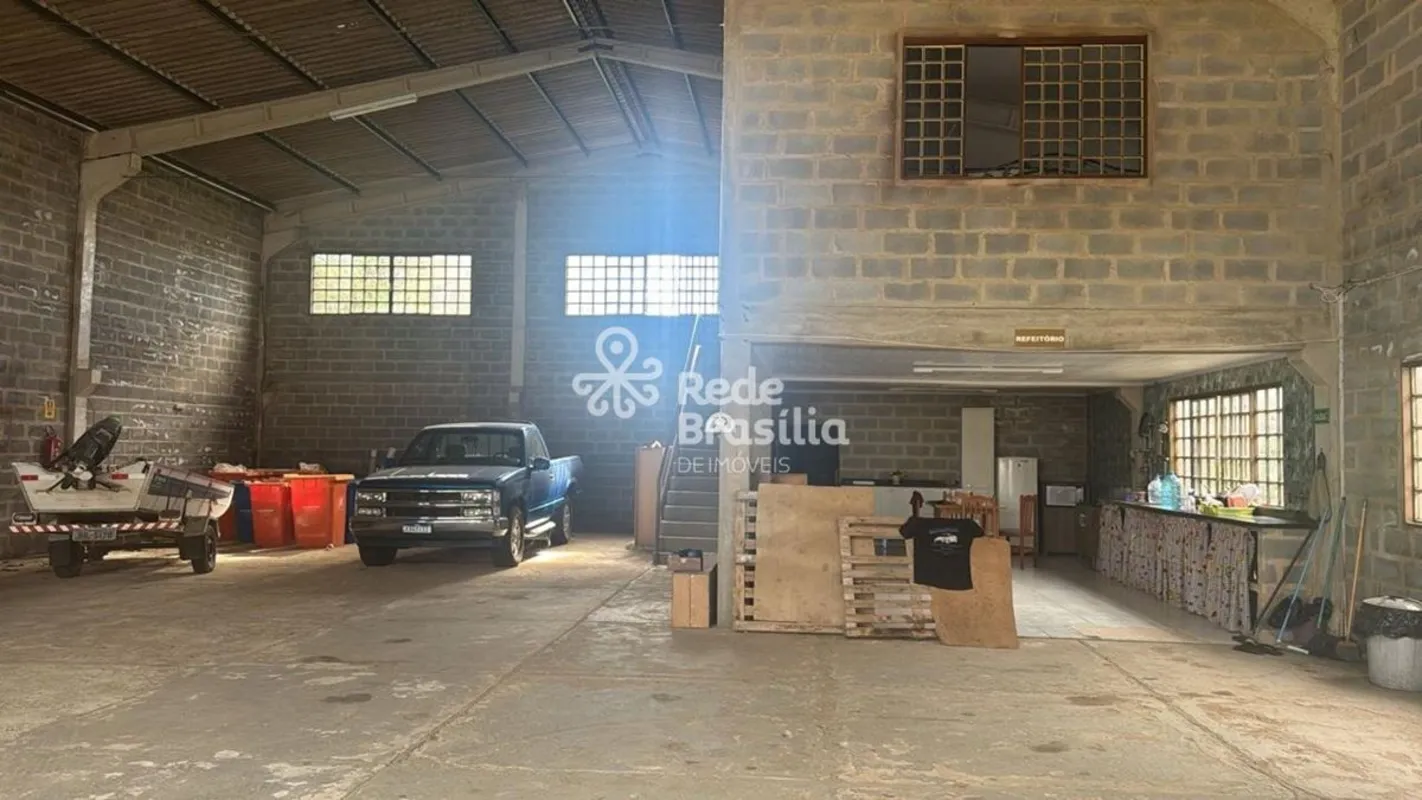Excelente galpão industrial localizado na Área de Expansão ? Quadra 13 de Sobrad...