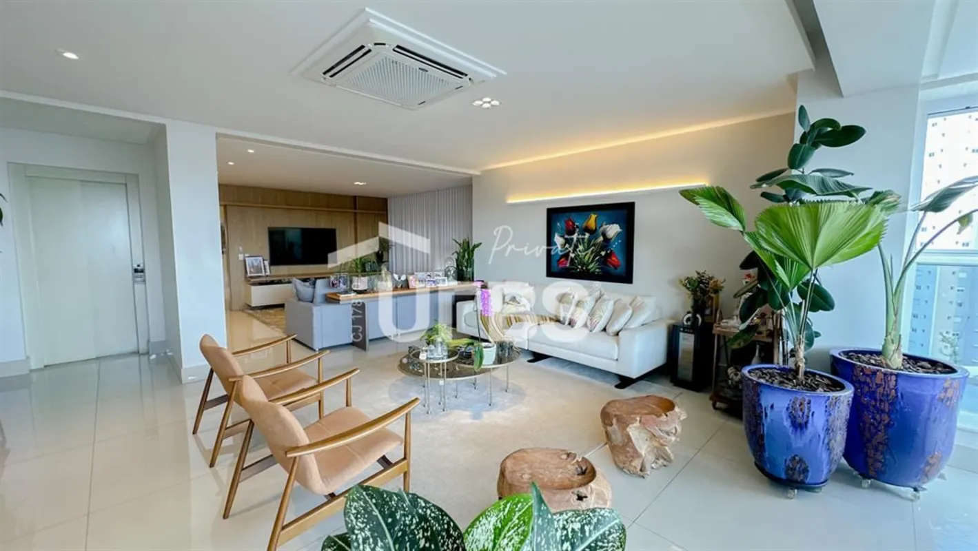 COD U-0030865 - Apartamento 3 suítes com 200 m² com armários Paulette em todos o...