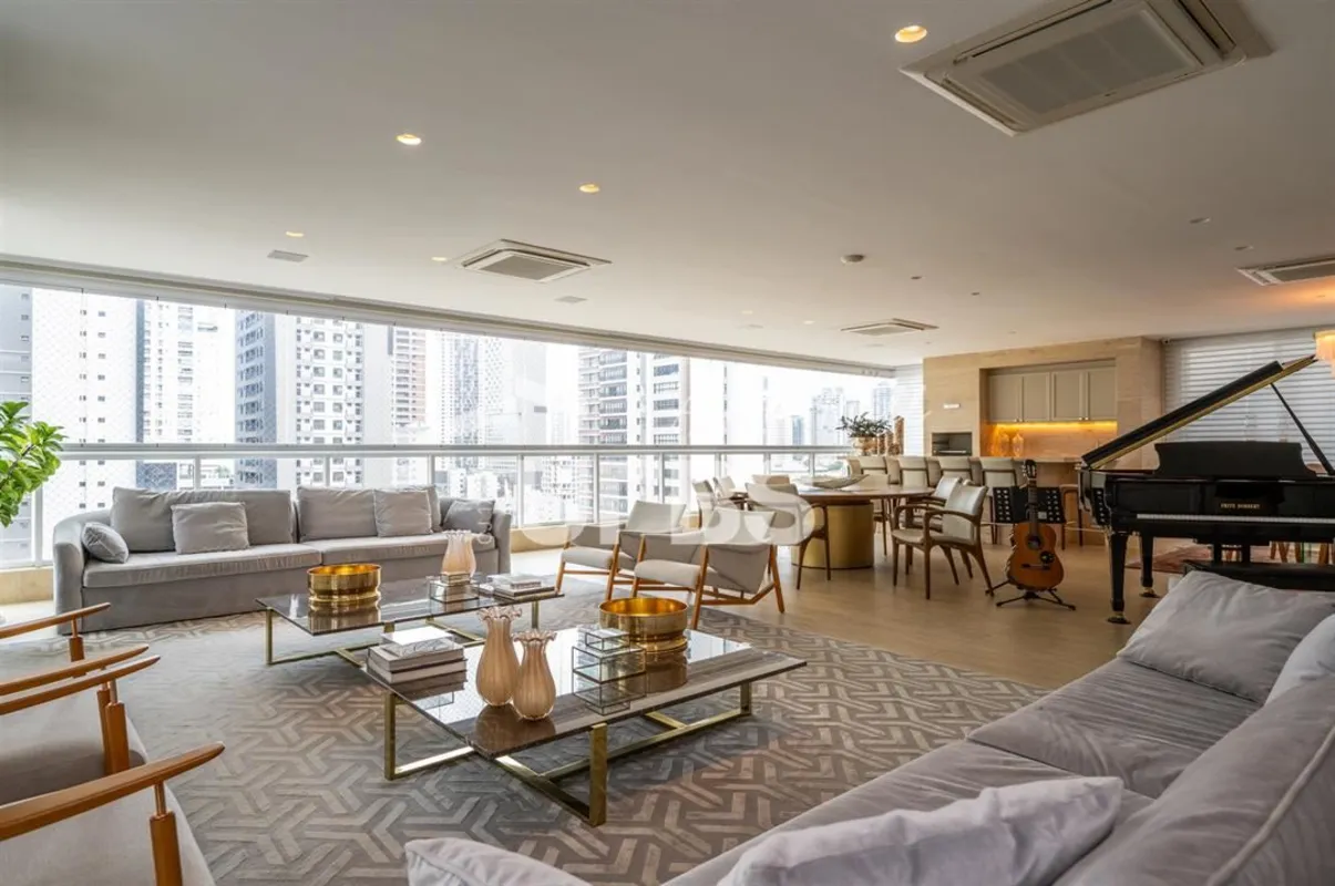 COD U-0030876 - CITY VOGUE PRAÇA DO SOL – 16º ANDARUm apartamento por andar que ...