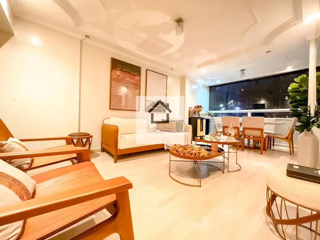 Cristiane Viana VendeQD 104 ED. VILLENUEVE Excelente apto de 84 m² original e at...