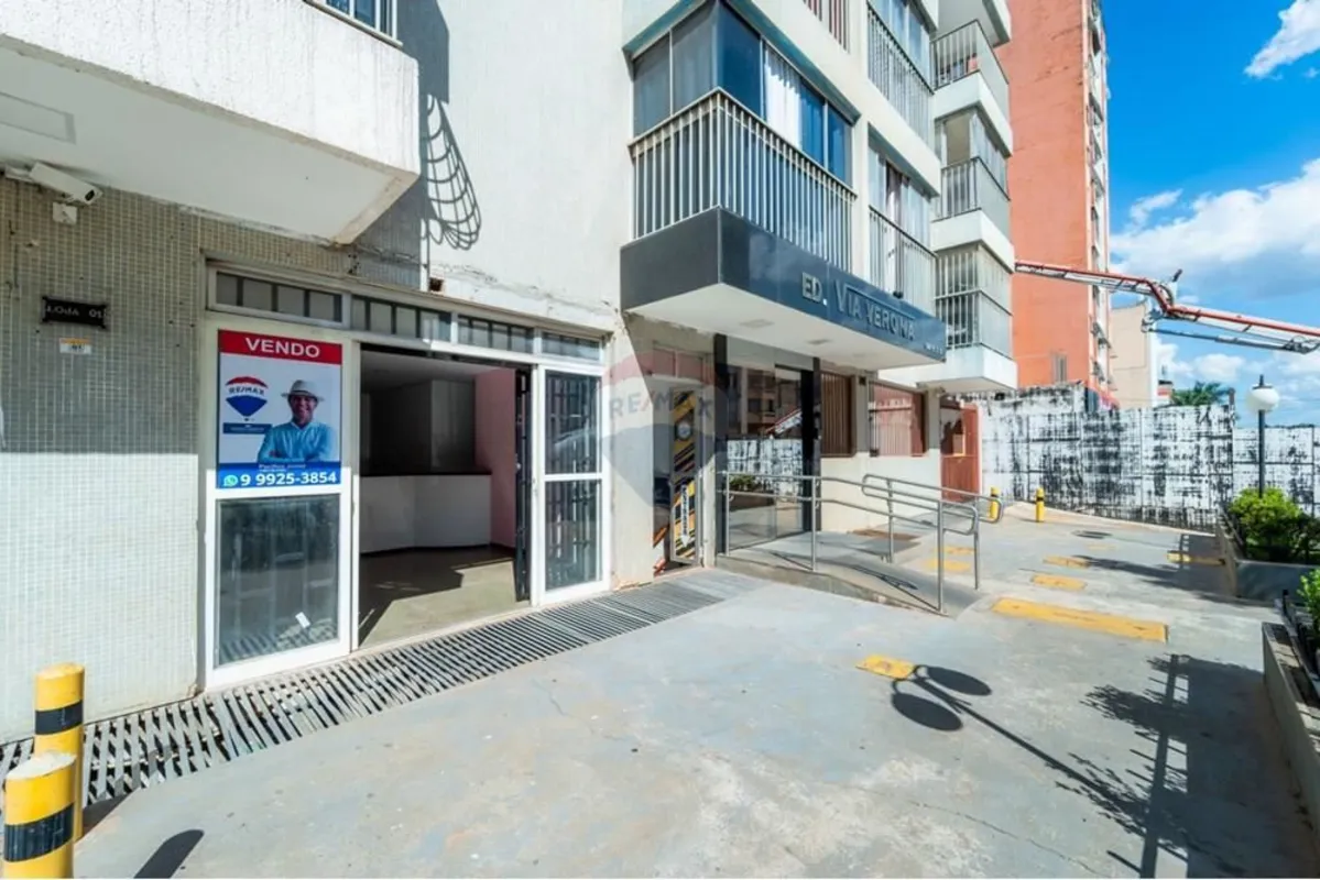 Explore uma oportunidade excepcional para adquirir um ponto comercial desocupado...