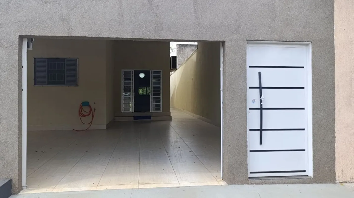 Casa Alto Padrão à Venda – Região do Cardoso | Aparecida de GoiâniaSe você procu...