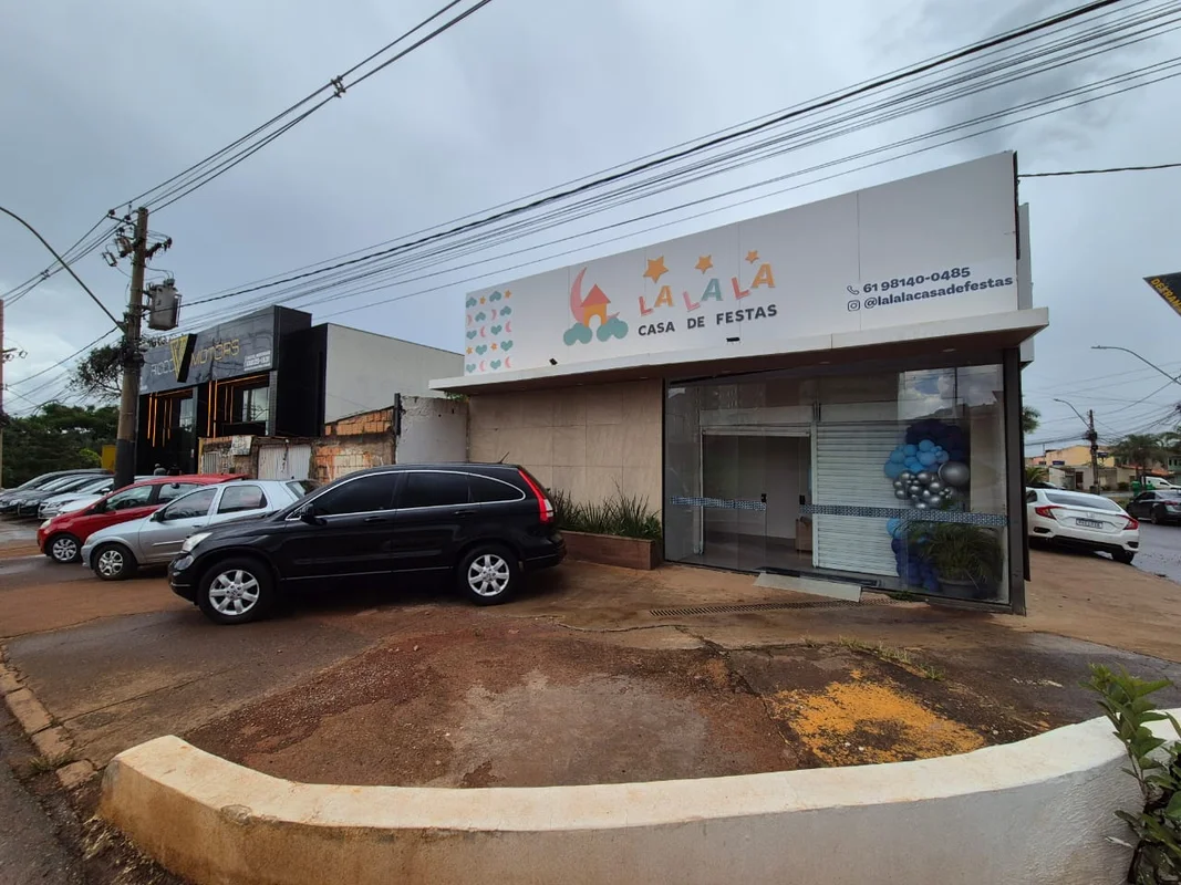Aluga-se Loja Comercial - no São Bartolomeu em frente ao Alto Mangueiral | São S...