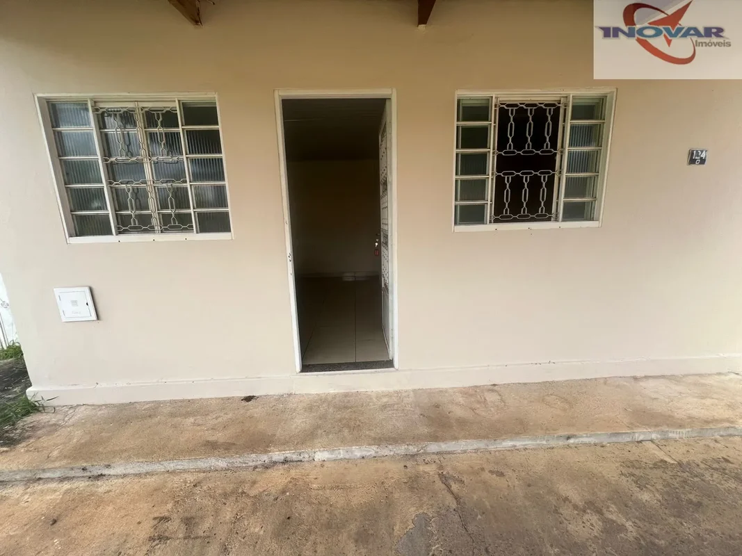 Descubra uma excelente oportunidade de aluguel na QE 3 Conjunto O, Guara I, Bras...