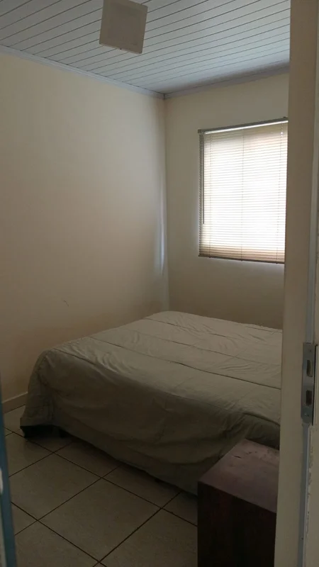 Madel imobiliária vende casa em Planaltina-DF.Descrição: 2 quartos, sala, cozinh...