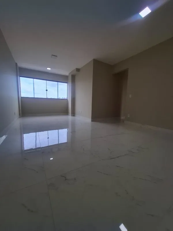 Apartamento para AlugarApartamento recém reformado, com acabamento moderno e pis...