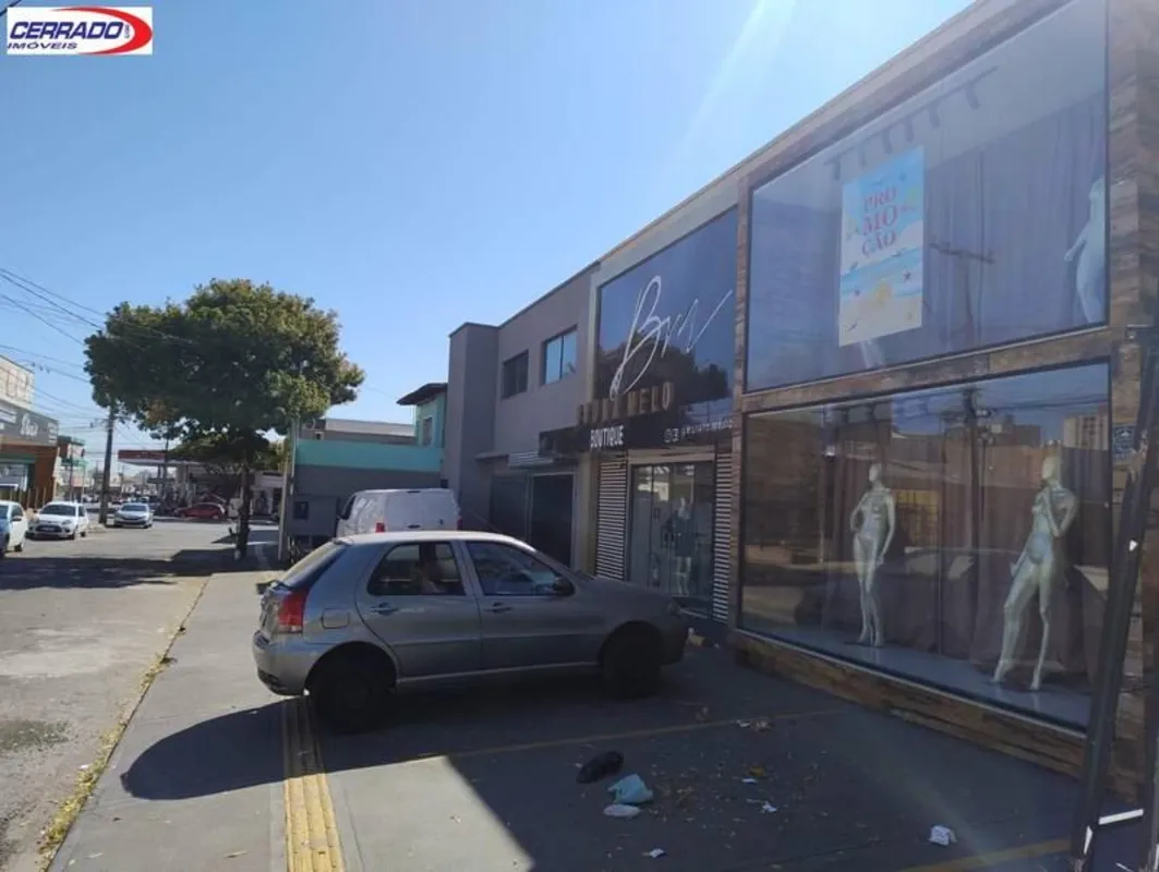 PREDIO COMERCIAL: COM PE DIREITO DUPLO, MEZANINO, ESTACIONAMENTO NA PORTA, IMOVE...