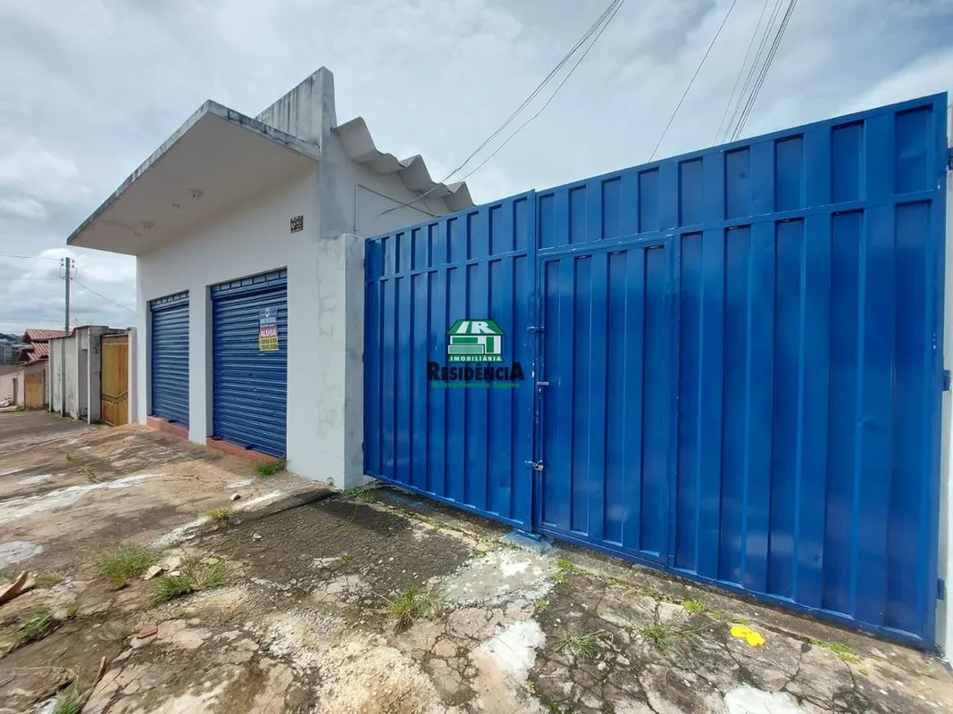 Galpão para LocaçãoÁrea total: 360 m²Área construída do galpão: 145 m²2 banheiro...